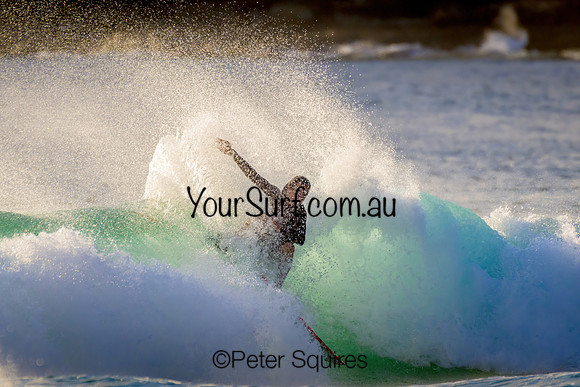 Whale_Beach_230110_064536_0151