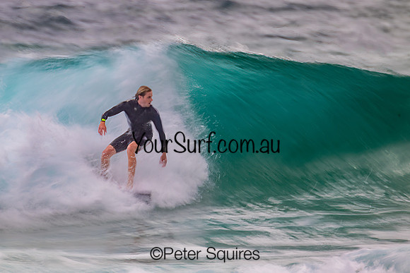 Whale_Beach_230111_092547_0371-E