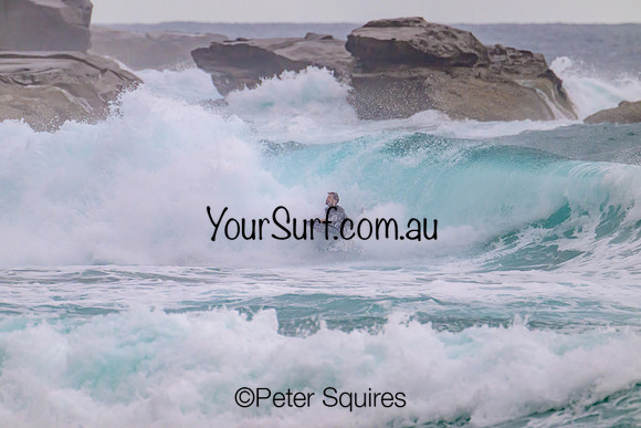 Whale_Beach_230111_090934_0019