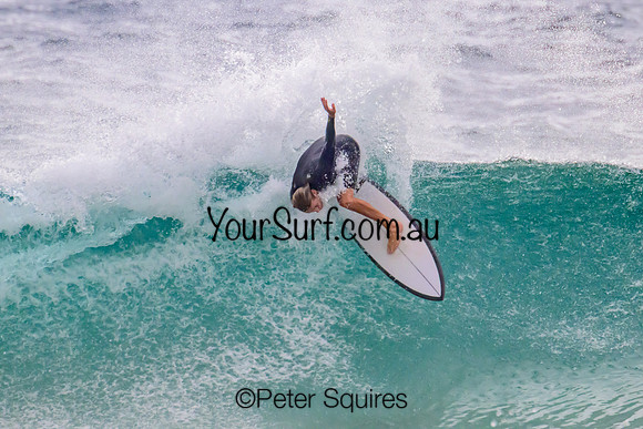 Whale_Beach_230111_091057_0027