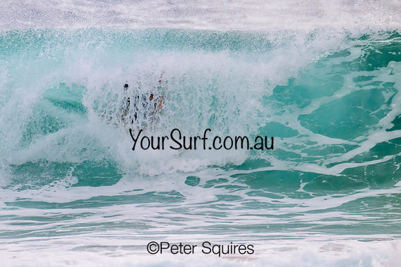 Whale_Beach_230111_091127_0034