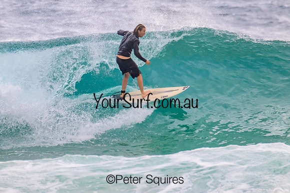 Whale_Beach_230111_091202_0041