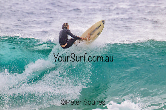 Whale_Beach_230111_091204_0045