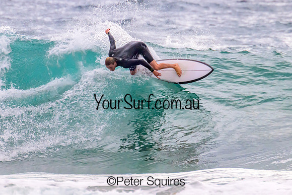 Whale_Beach_230111_091525_0069