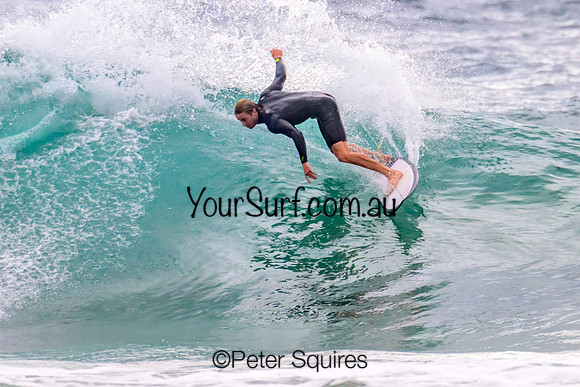 Whale_Beach_230111_091525_0072