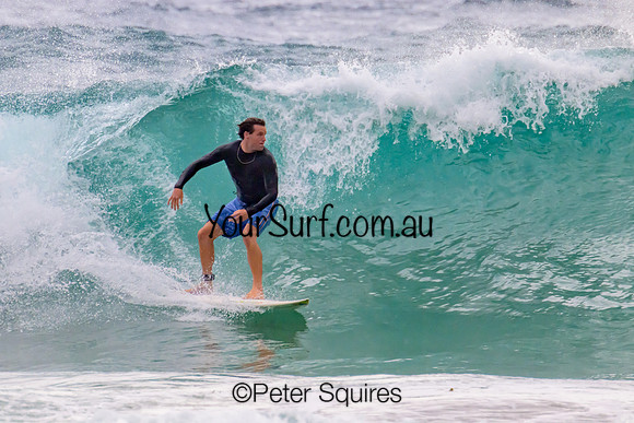 Whale_Beach_230111_091557_0076