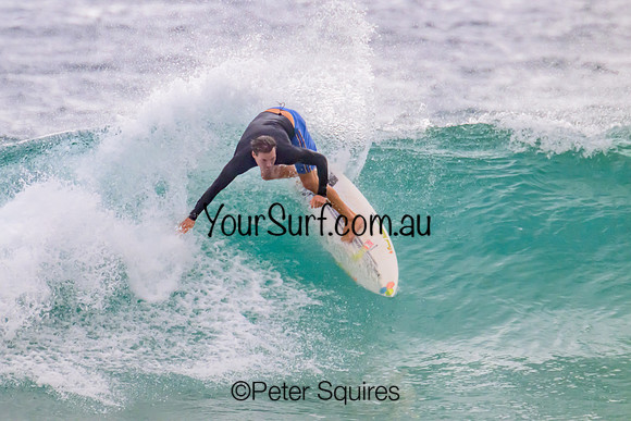 Whale_Beach_230111_091559_0080