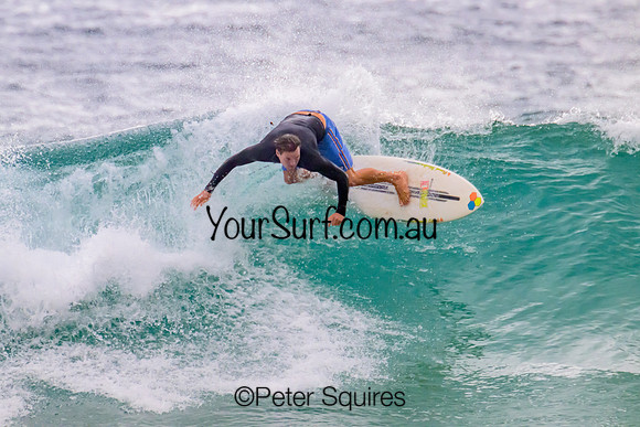 Whale_Beach_230111_091558_0079
