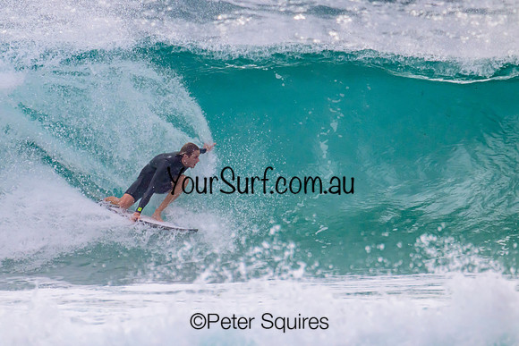 Whale_Beach_230111_092126_0097