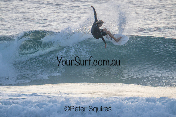 Whale_Beach_230125_063438_0018