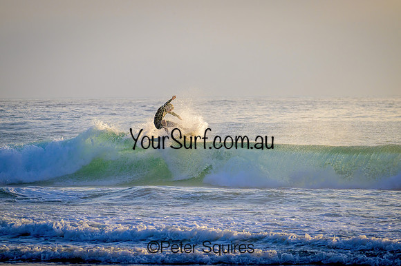 Whale_Beach_230126_065250_0002