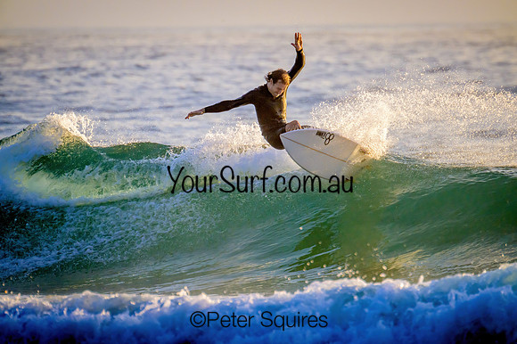 Whale_Beach_230126_065455_0009