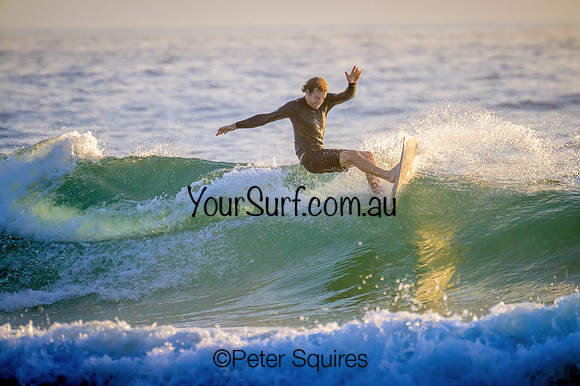 Whale_Beach_230126_065455_0008