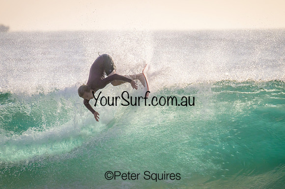 Whale_Beach_230126_074429_0108