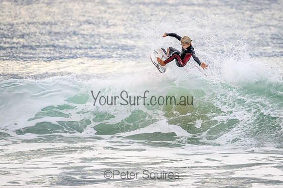 Whale_Beach_220505_070837_0053