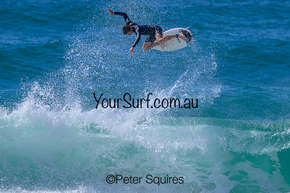 Whale_Beach_230306_105455_00203