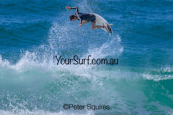 Whale_Beach_230306_105455_00202