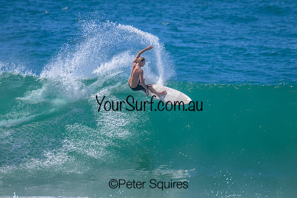 Whale_Beach_230306_112320_01076