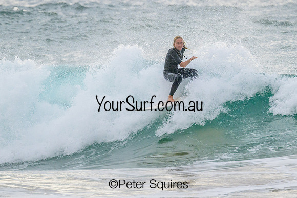 Whale_Beach_230312_080525_0007