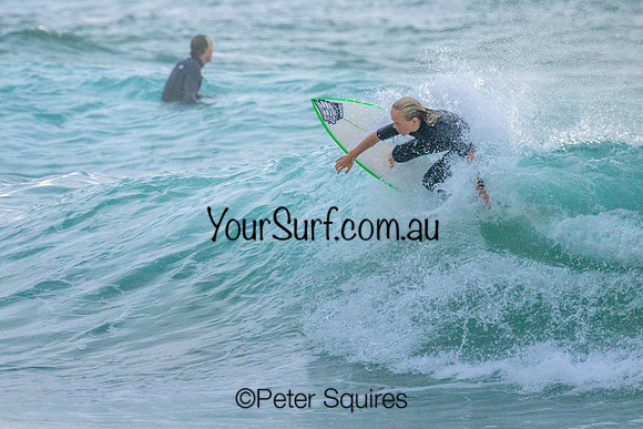 Whale_Beach_230312_082438_0096