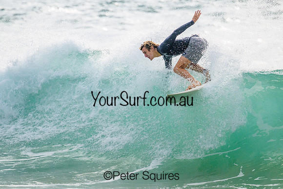 Whale_Beach_230312_083732_0122