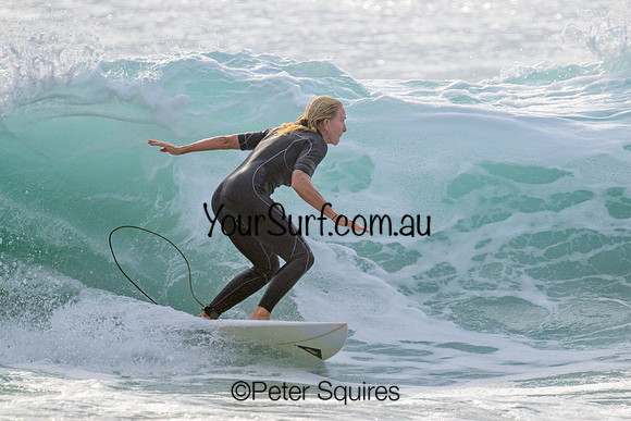 Whale_Beach_230312_084420_0137