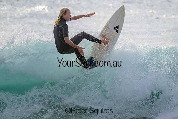 Whale_Beach_230312_084421_0139