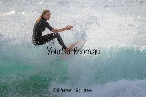 Whale_Beach_230312_084421_0141