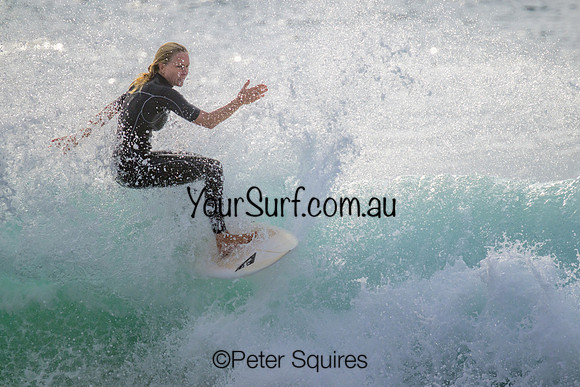 Whale_Beach_230312_084421_0142
