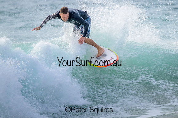 Whale_Beach_230312_084431_0150