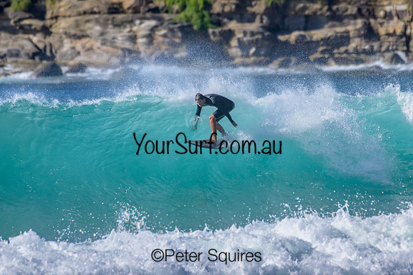 Whale_Beach_230410_085943_00300