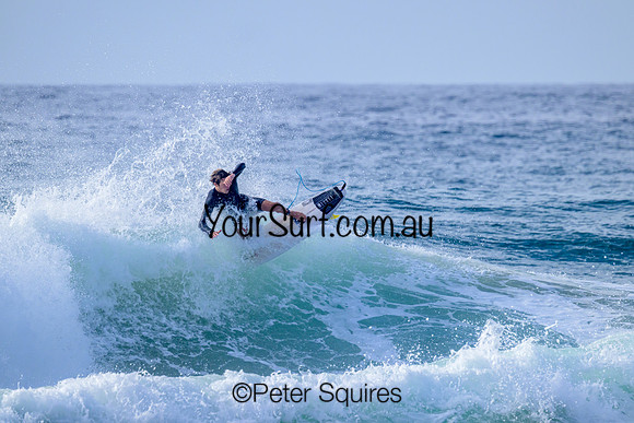 Whale_Beach_230425_084901_00490