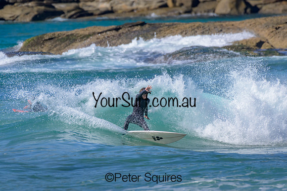 Whale_Beach_230410_093510_00912