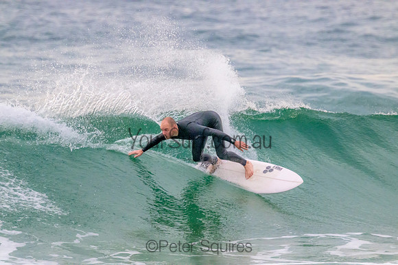 Whale_Beach_220830_071417_0047