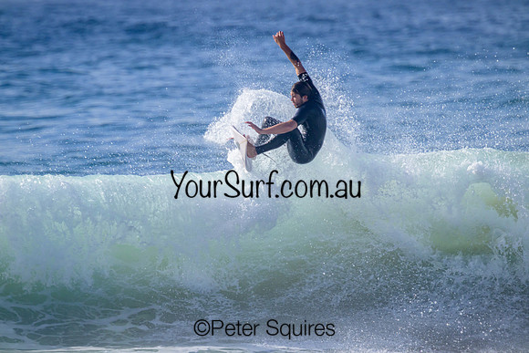 Whale_Beach_230425_090201_00852