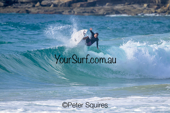 Whale_Beach_230425_085535_00647