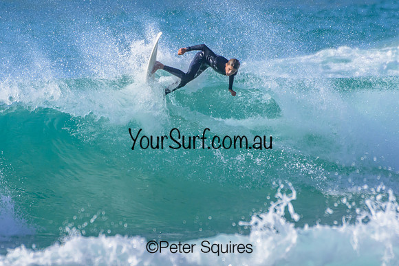 Whale_Beach_230410_085309_00142