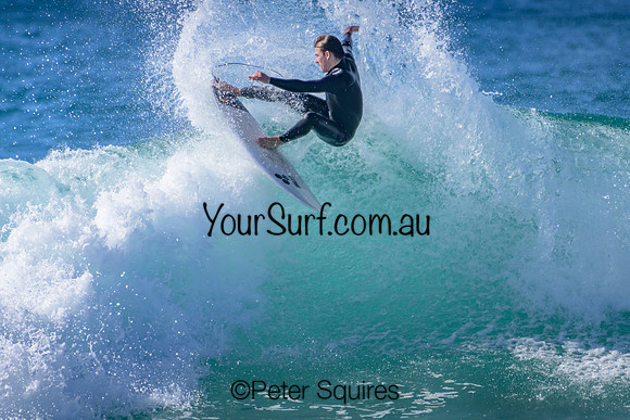Whale_Beach_230410_093154_00871