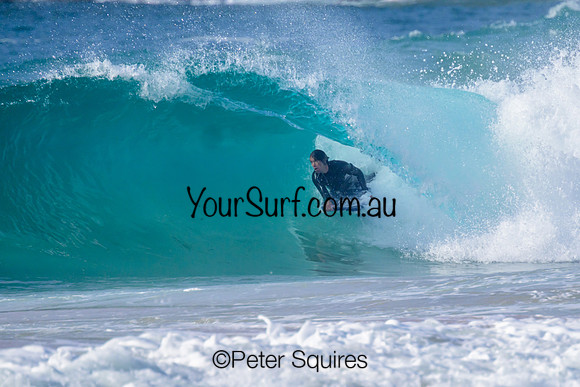 Whale_Beach_230425_085619_00687