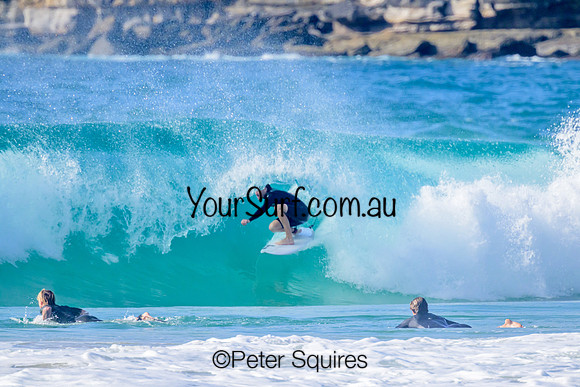 Whale_Beach_230425_090621_01022