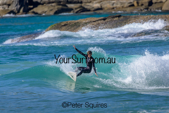 Whale_Beach_230410_093510_00908