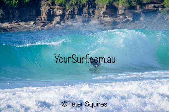 Whale_Beach_230425_090906_01121