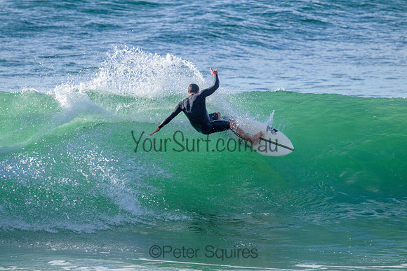 Whale_Beach_220416_081935_0099
