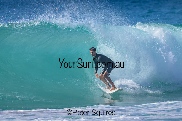 Whale_Beach_230410_093824_00990