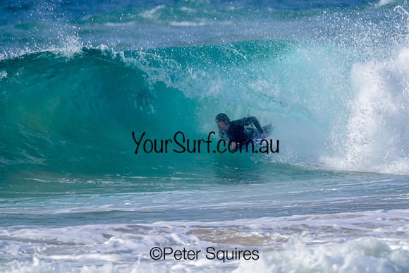 Whale_Beach_230425_085620_00701