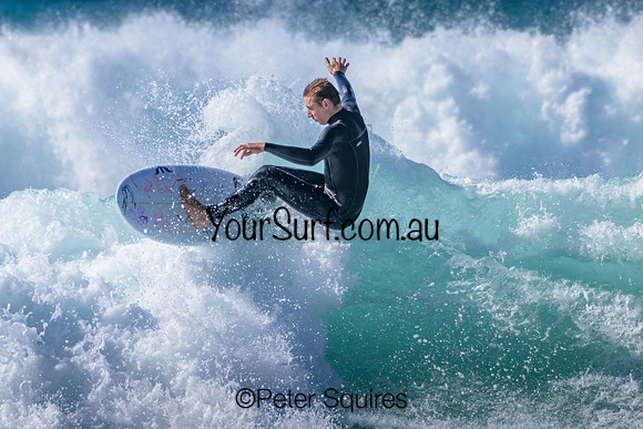 Whale_Beach_230410_093618_00931