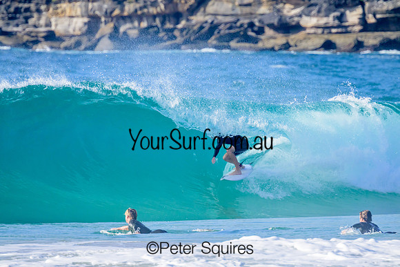 Whale_Beach_230425_090621_01016