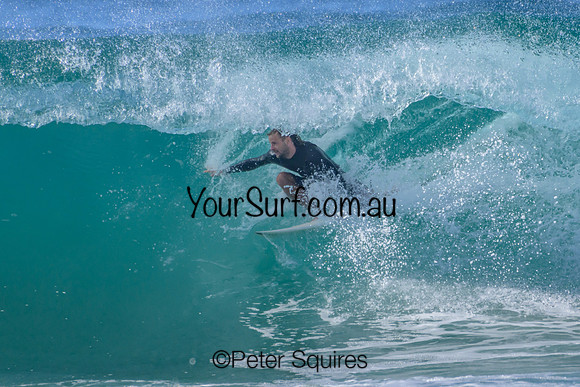 Whale_Beach_230410_085342_00163