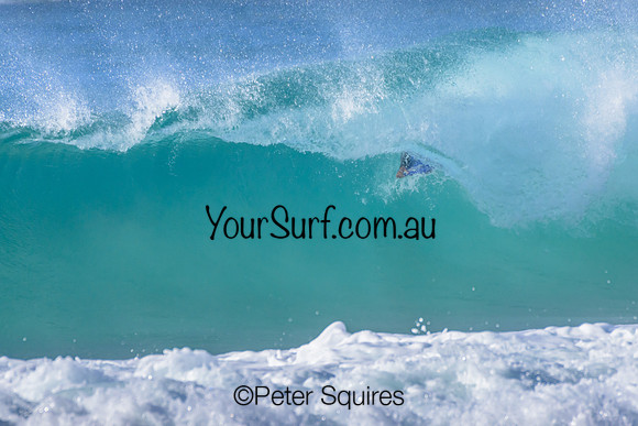 Whale_Beach_230410_084203_00035