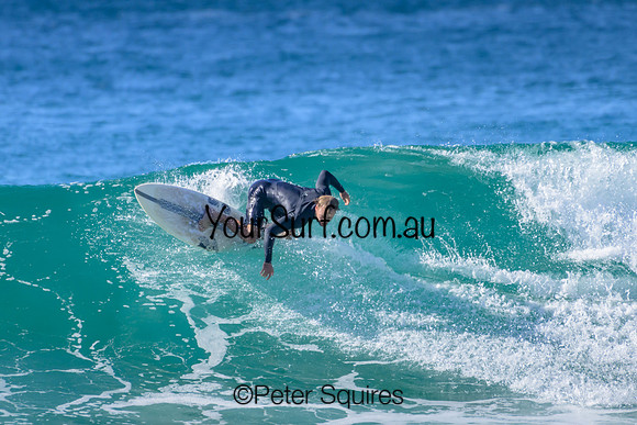 Whale_Beach_230410_091359_00507